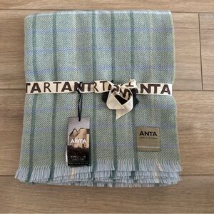 NWT ANTA MADE SCOTLAND CAITHNESS MARINO TARTAN PLAID WOOL THROW/BLANKET NEW $300